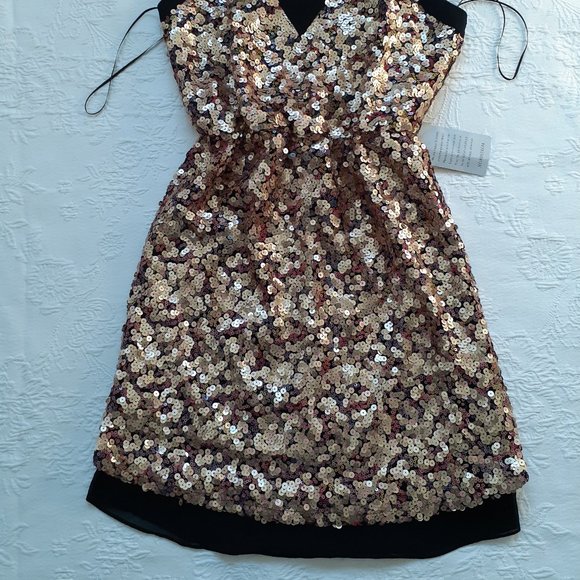 NEW Adelyn Rae Leila Sequin Strappy Back Dress Size S - Picture 4 of 15